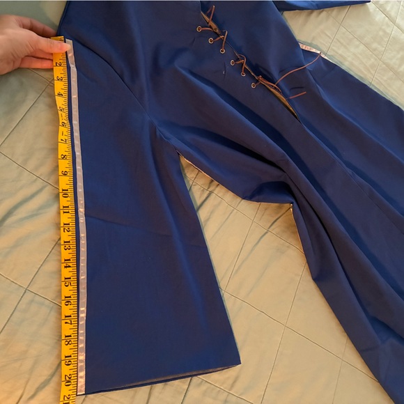 Harry Potter Quidditch Ravenclaw Robe - Picture 3 of 6